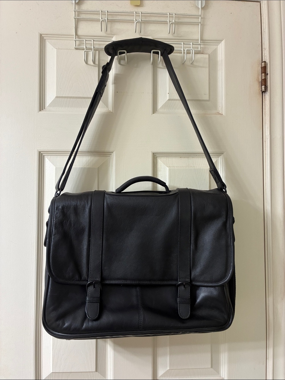 Compucase, US OS, Black Nappa Leather Computer Case With Adjustable Strap